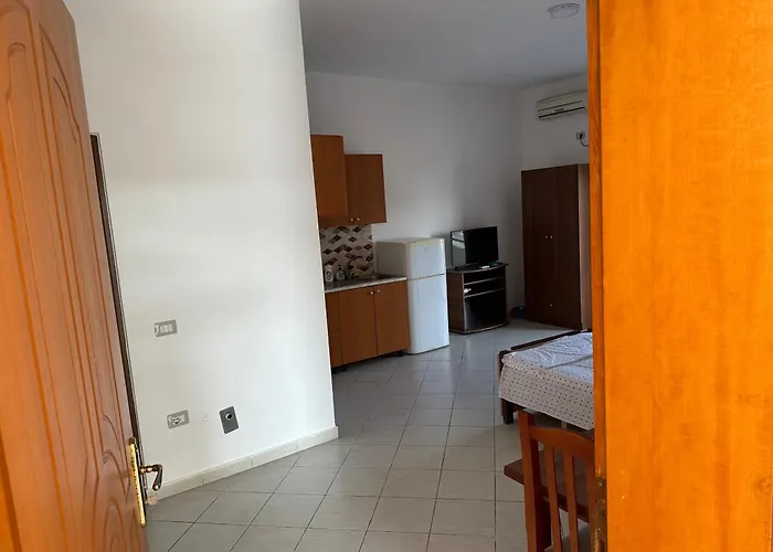 Elvis Prela Апартаменты Дуррес