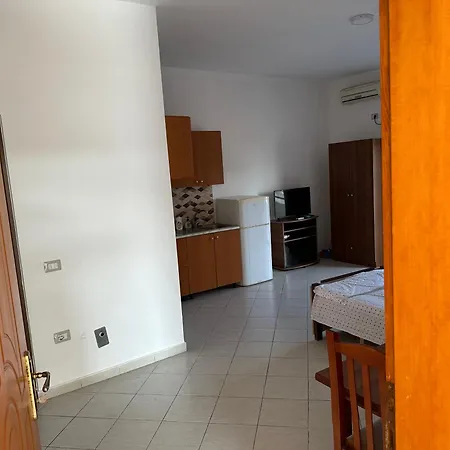 Elvis Prela Lejlighed Durrës